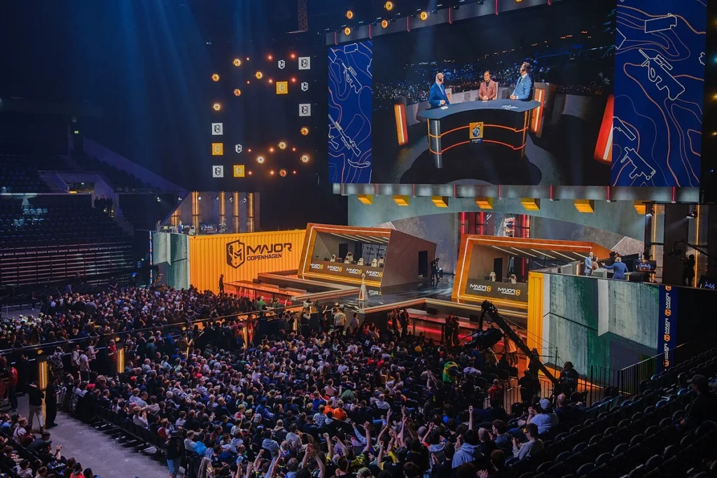 CS2 Major Copenhagen 2025: NAVI vs. FaZe Clan Siap Duel di Royal Arena!